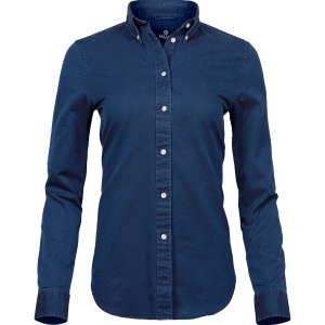 Dam skjorta i slim fit-modell från Segers med button down-krage